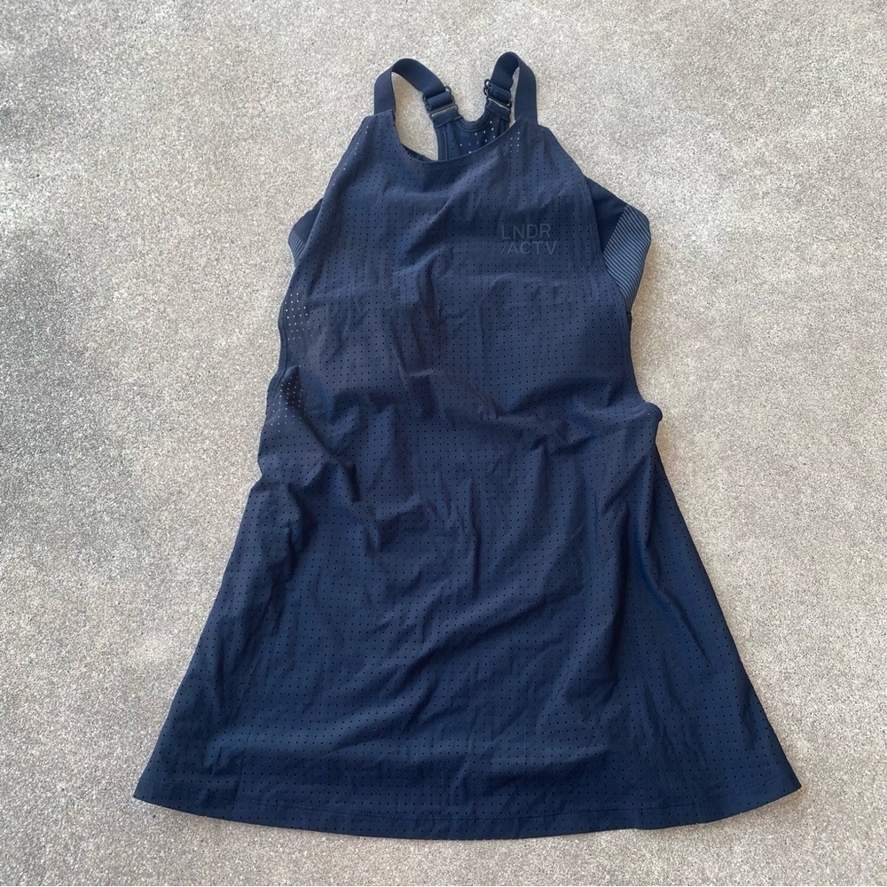 LNDR Performance Tank Top